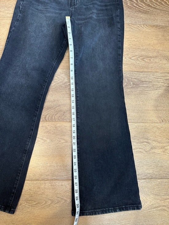Universal Thread Black High-Rise Flare Jeans - Picture 5 of 9